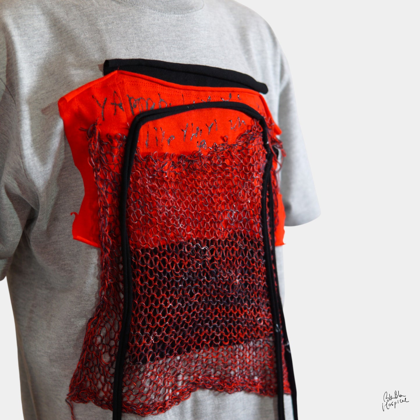 Grey | & Art Knit Patch Design T-shirt