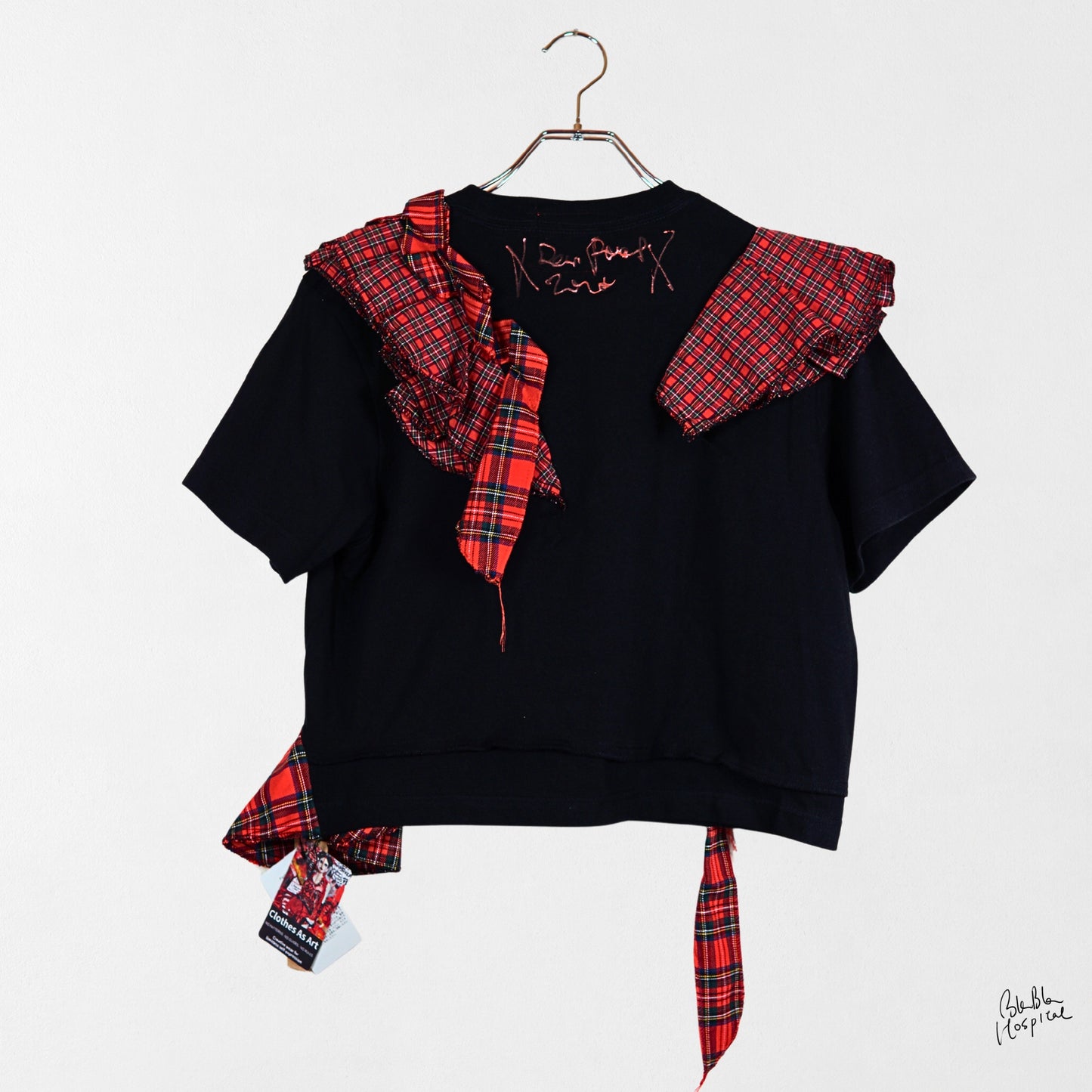 Heart No.001 | 赤黒記憶装置 シリーズ – 黒 T-shirt
