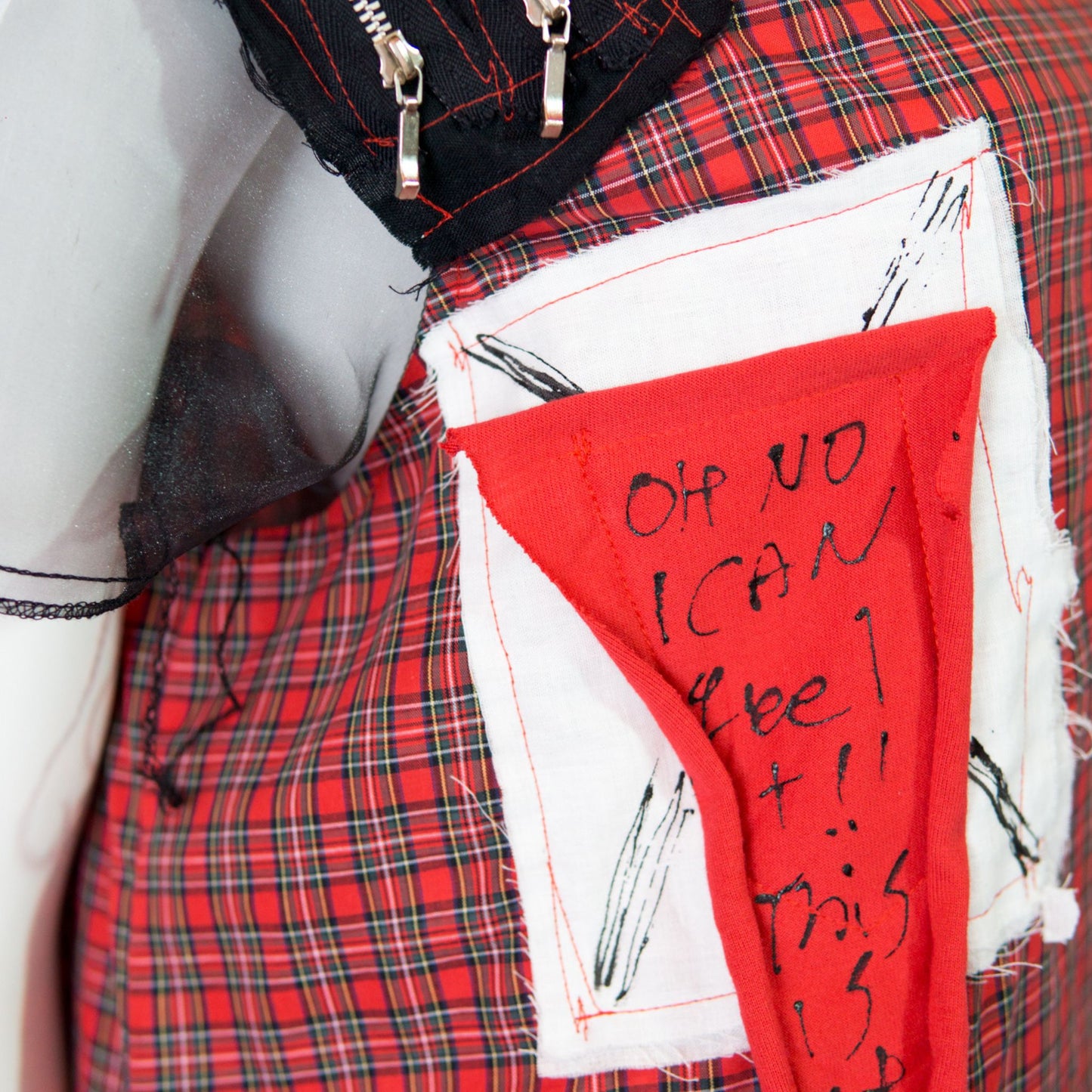 NEW東京パンクファッション　プルオーバー　　赤チェックワンピース