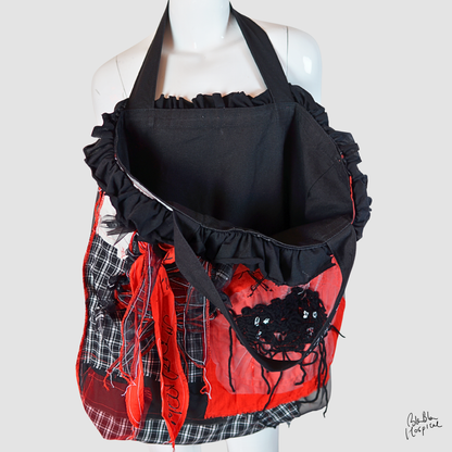 Carry the Whole Blabla World 00.3 | Yarn Ghosts - Art Tote Bag