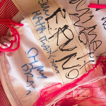 Carry the Whole Blabla World 00.1 | Red and White Gingham　- Art Tote Bag