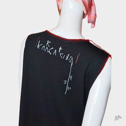 Twinmood – No.01b | Sleeveless Black Top