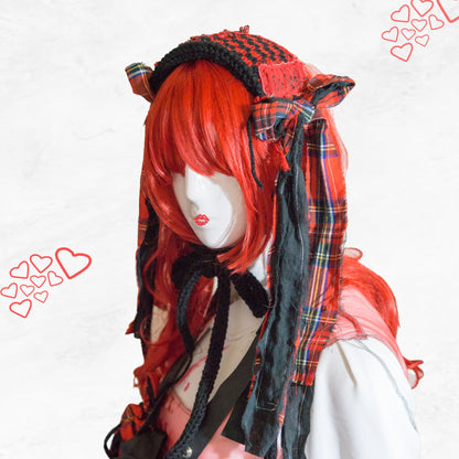 Tokyo Punk J-Fashion Lolita Kopfschmuck handgefertigt schwarz und rot mysteriöses Muster hehehe