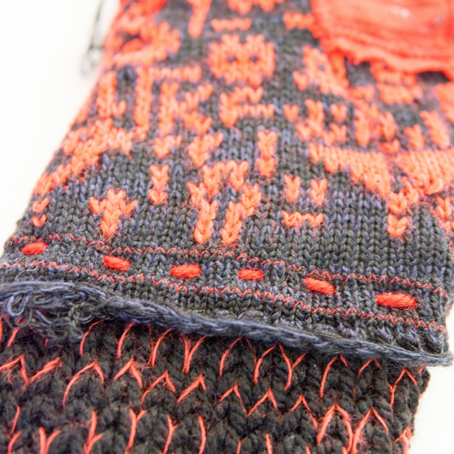 Tokyo Punk Knit Handmade Black and Red Punk Scarf  【275cm】