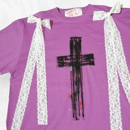 White Lace Ribbon x  Cross paint  Light Purple T-shirt　